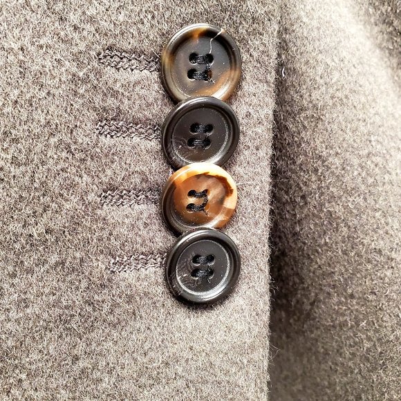 SAND Overcoat - Picture 5 of 5